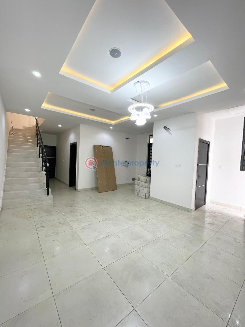 4 bedroom Semi detached Duplex For Sale Chevron Drive Lekki Lagos - 4