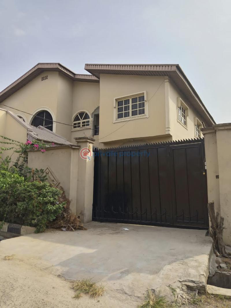 4 bedroom House For Rent Ojodu Lagos - 7