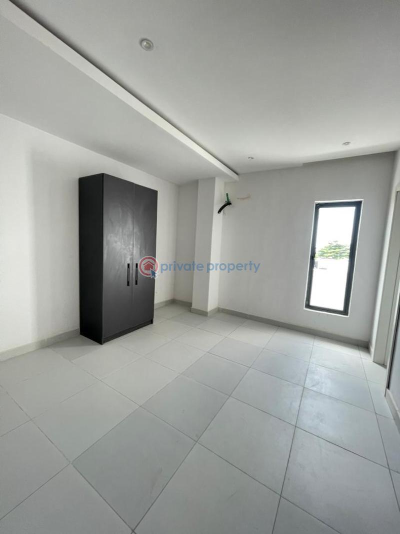 4 bedroom Terraced Duplex For Sale Ologolo Lekki Lagos - 0