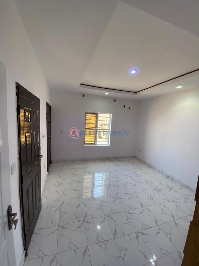 4 bedroom Terraced Duplex For Rent Ikota Lekki Lagos - 3