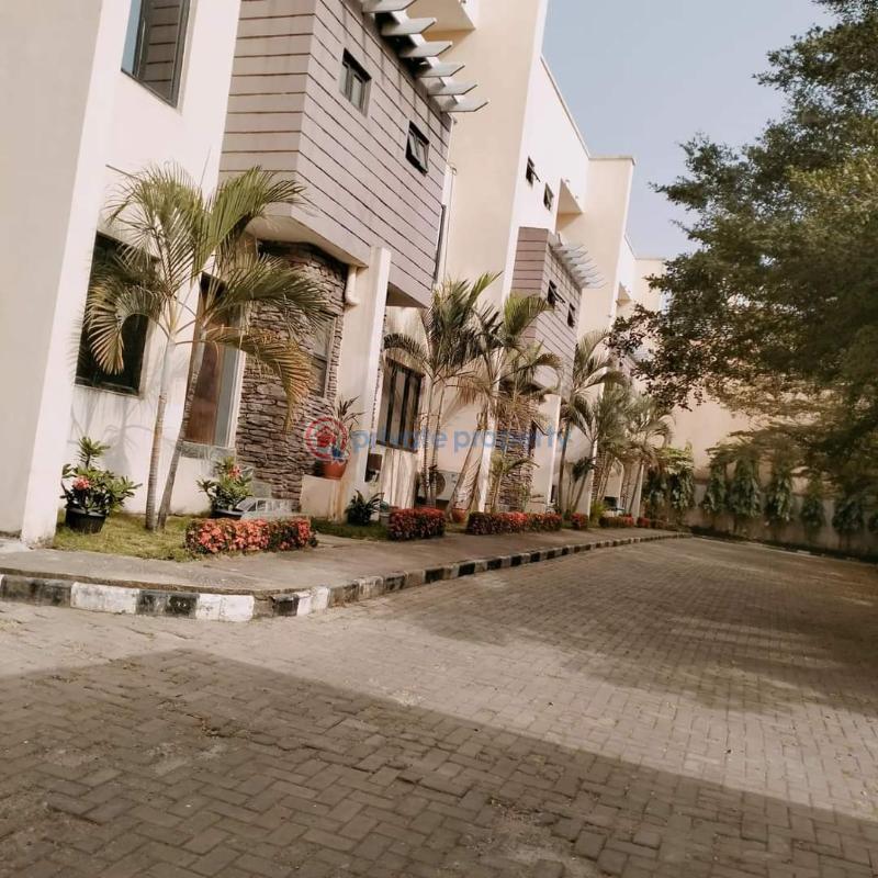 For rent 4 bedroom House Guzape Abuja Phase 1 (PID 4PAJTW) Private Property Nigeria