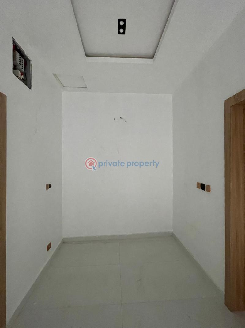 4 bedroom Terraced Duplex For Sale Ikota Lekki Lagos - 4