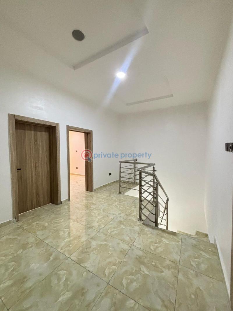 4 bedroom Terraced Duplex For Rent Lekki Lagos - 3