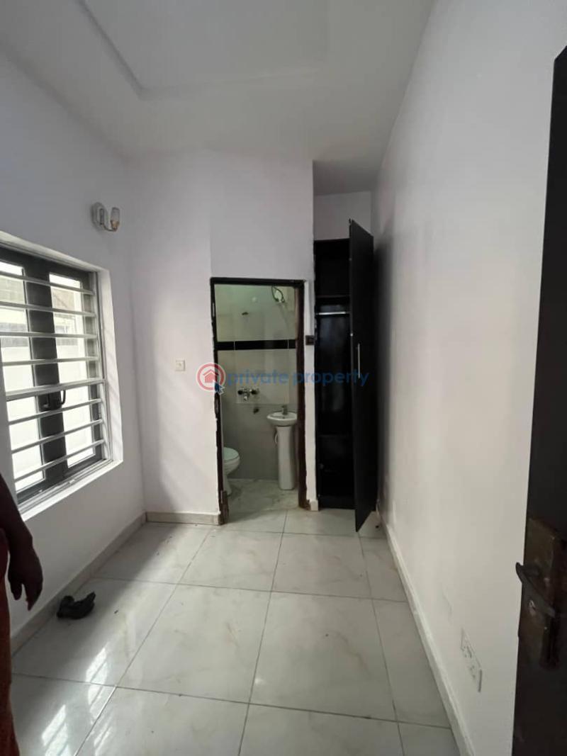 4 bedroom Terraced Duplex For Rent Oniru Lekki Phase 2 Lagos - 9