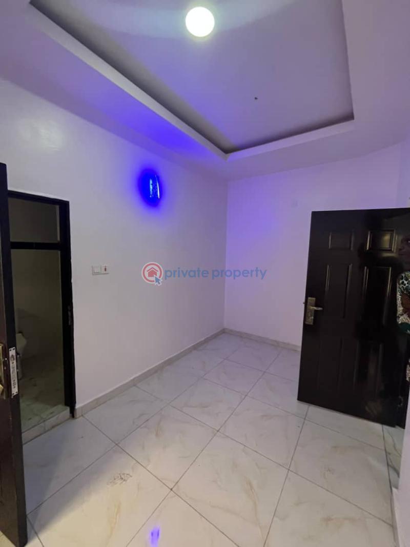4 bedroom Terraced Duplex For Rent Oniru Lekki Phase 2 Lagos - 0