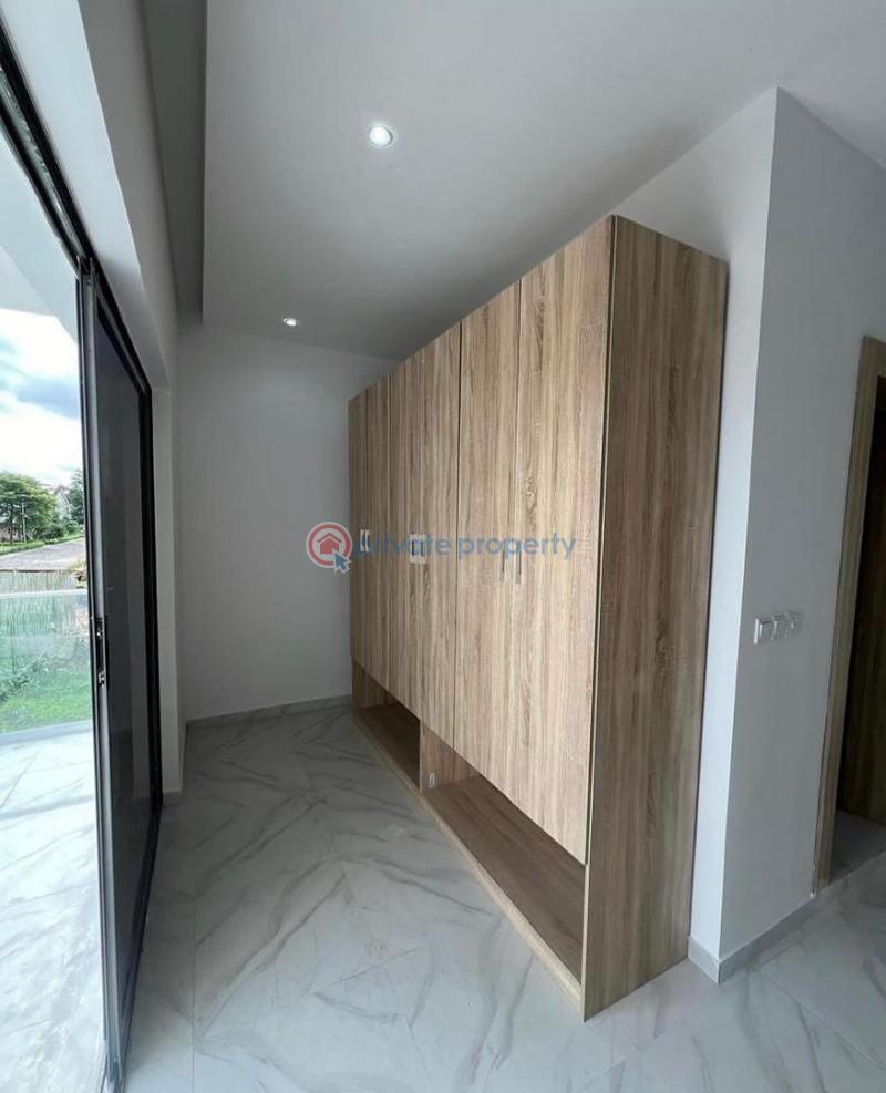 Classic 4bedroom semi detached duplex - 5 4 bedroom House For Sale Ajah Lagos - 5