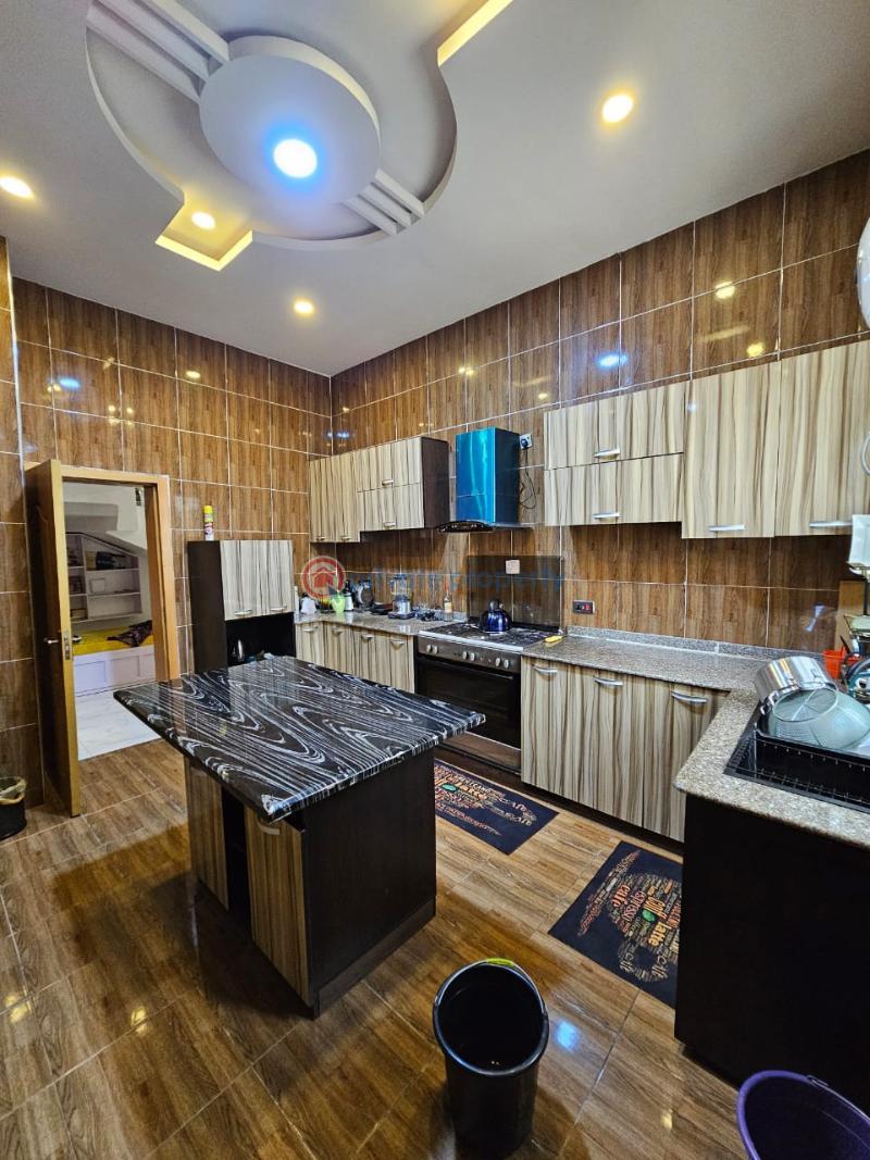 4 bedroom Semi detached Duplex For Sale Thomas Estate Ajah Lagos - 11