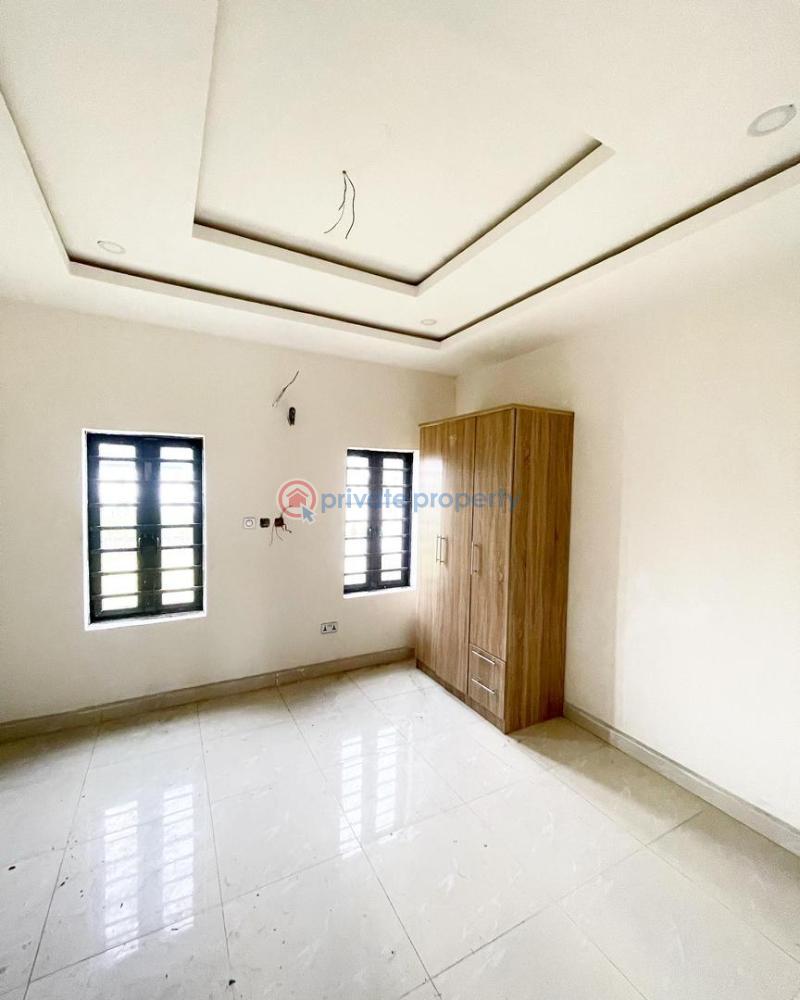 4 bedroom House For Sale Lekki Lagos - 2