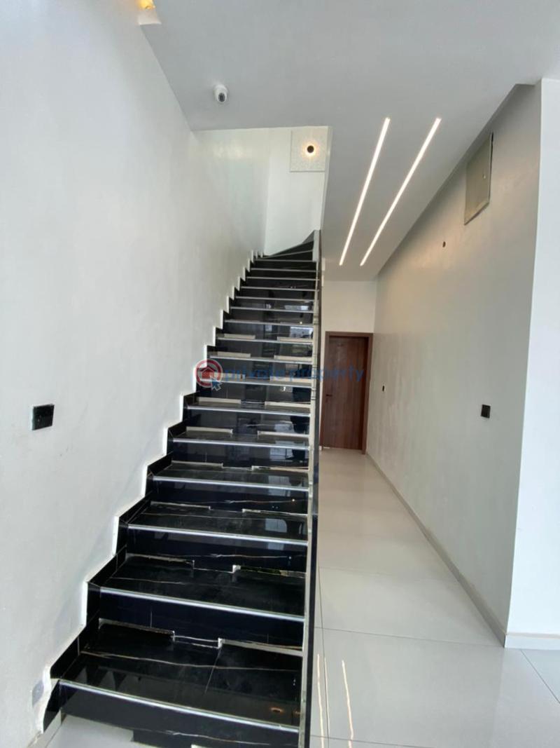 4 bedroom Semi detached Duplex For Sale Ikota Lagos Island  - 8