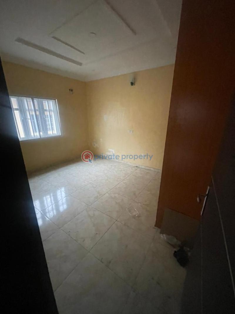 Flat & Apartment For Rent Lekki Phase 1 Lagos - 0