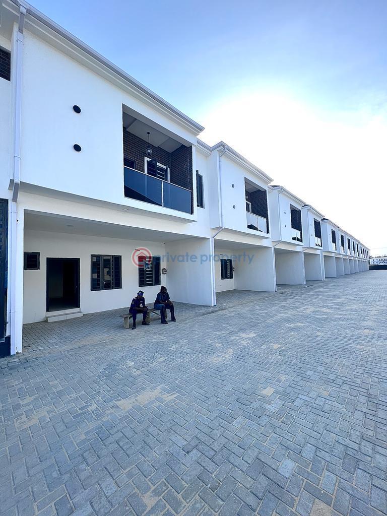 4 bedroom House For Sale Lekki Lagos - 1