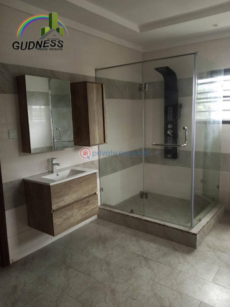 5 bedroom House For Sale Lekki Phase 1 Lagos - 2
