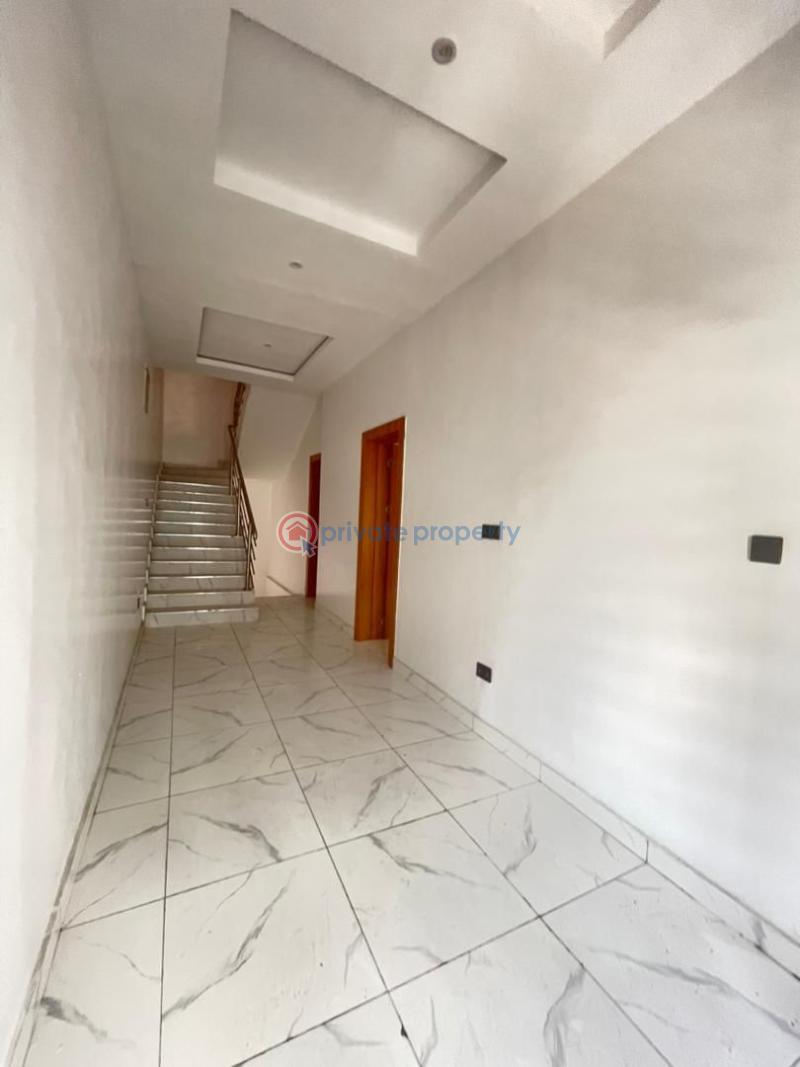 5 bedroom Semi detached Duplex For Sale Ologolo Lekki Lekki Phase 2 Lagos - 8