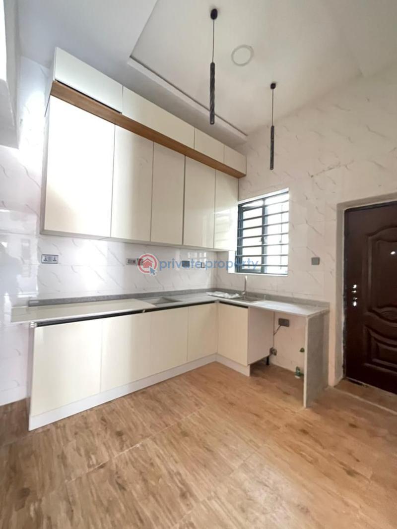 5 bedroom Semi detached Duplex For Sale Ologolo Lekki Lekki Phase 2 Lagos - 9