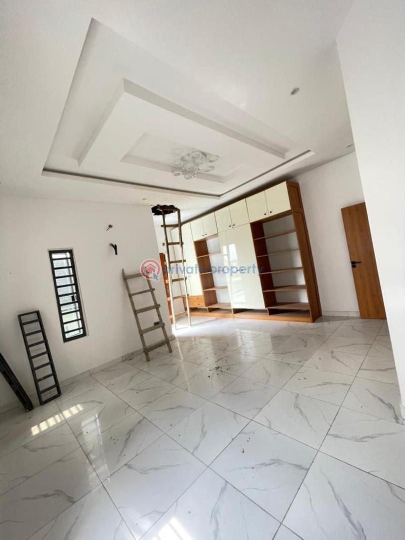 5 bedroom Semi detached Duplex For Sale Ologolo Lekki Lekki Phase 2 Lagos - 1