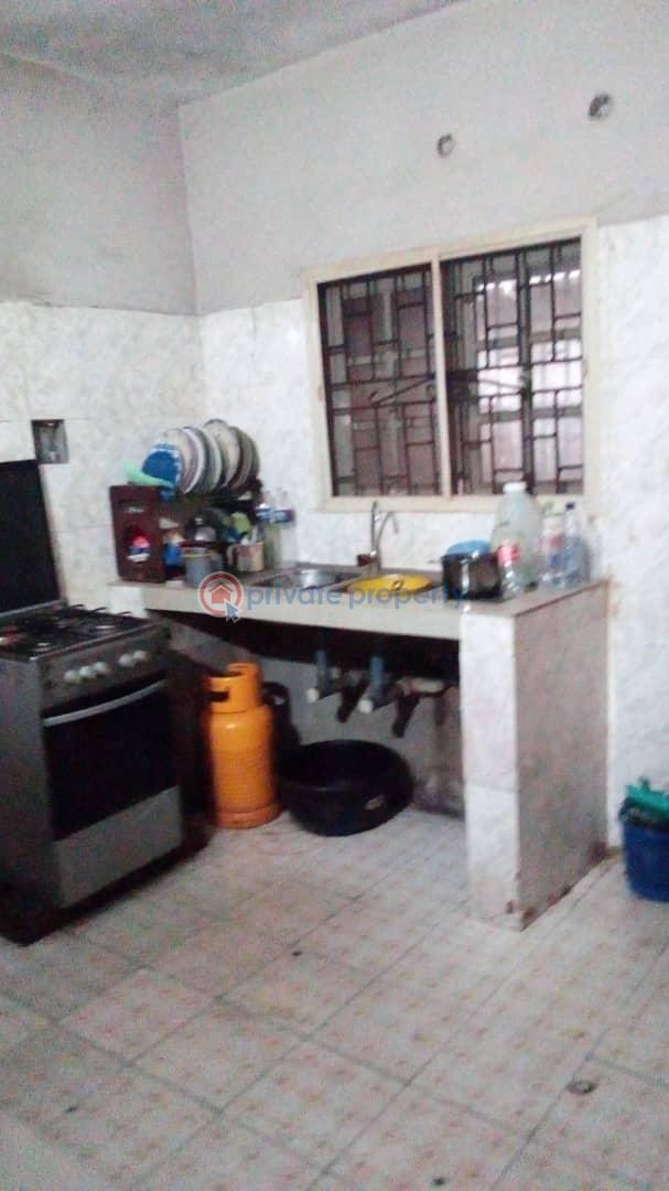 5 bedroom Detached Bungalow For Sale Shogbade B/stop Close To Mopol Junction Ayobo Ipaja Lagos - 1