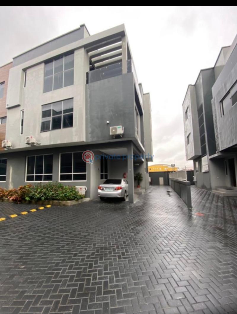 5 bedroom Duplex For Sale Ikate Ilesan Ilasan Lekki Lagos - 0