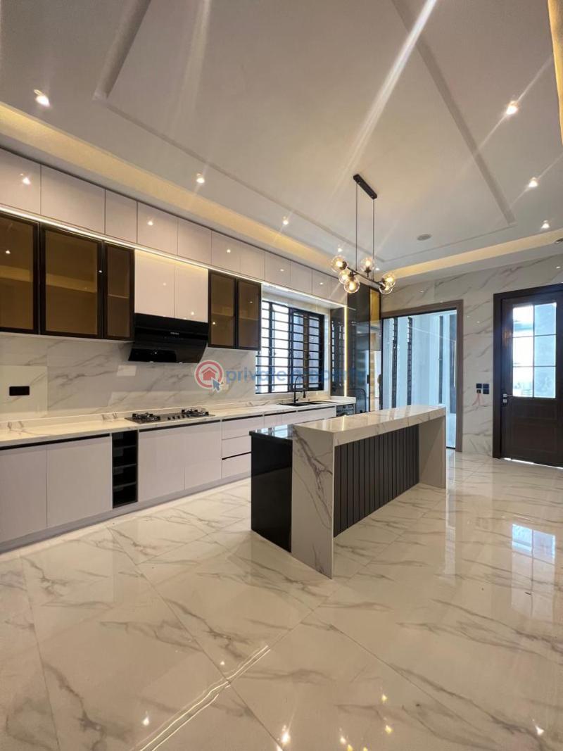 5 bedroom Detached Duplex For Sale Ikota Lekki Lagos - 15