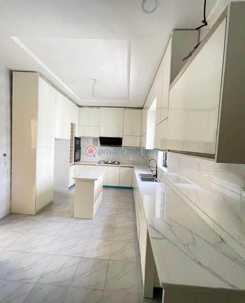 5 bedroom Detached Duplex For Sale Chevron Drive Lekki Lagos - 5