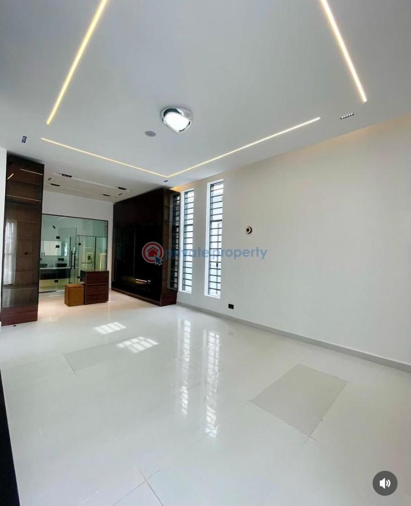 5 bedroom Detached Duplex For Sale Idado Lekki Lagos - 9