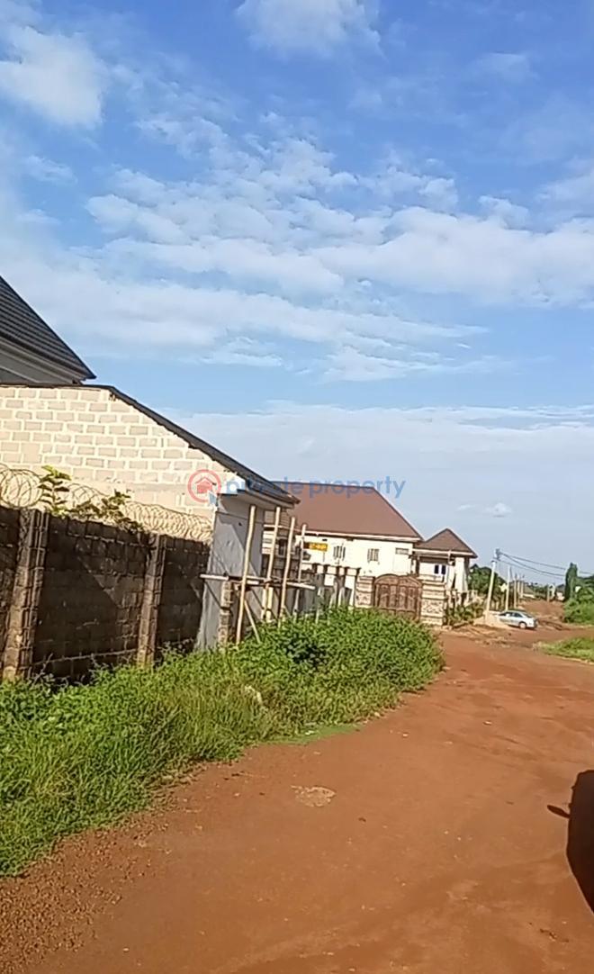 For sale 5 bedroom House Thinkers Corner Enugu Suburb Enugu Area (PID