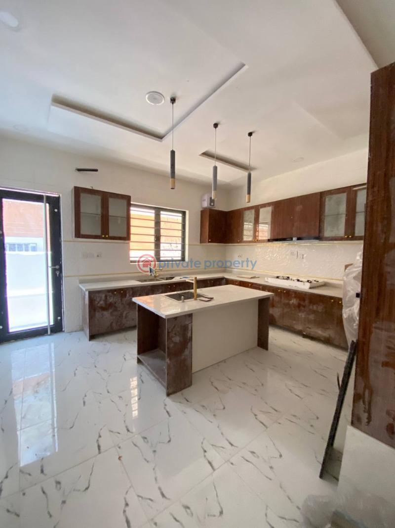 5 bedroom House For Sale Lekki Lagos - 8