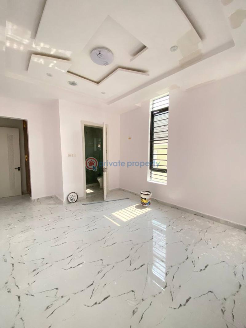 5 bedroom House For Sale Lekki Lagos - 4