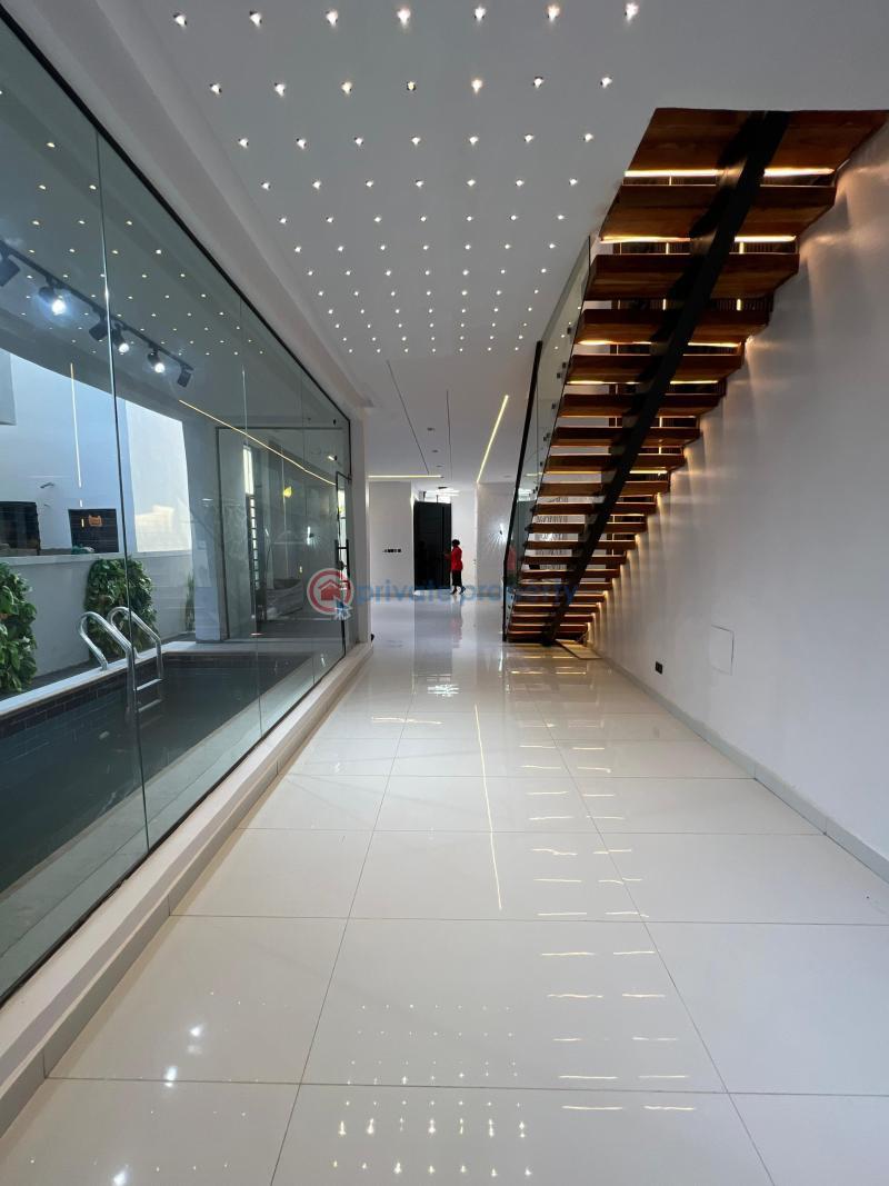 5 bedroom Detached Duplex For Sale Ikota Lekki Lagos - 1