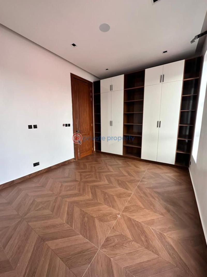 5 bedroom Detached Duplex For Sale Ikota Lekki Lagos - 5