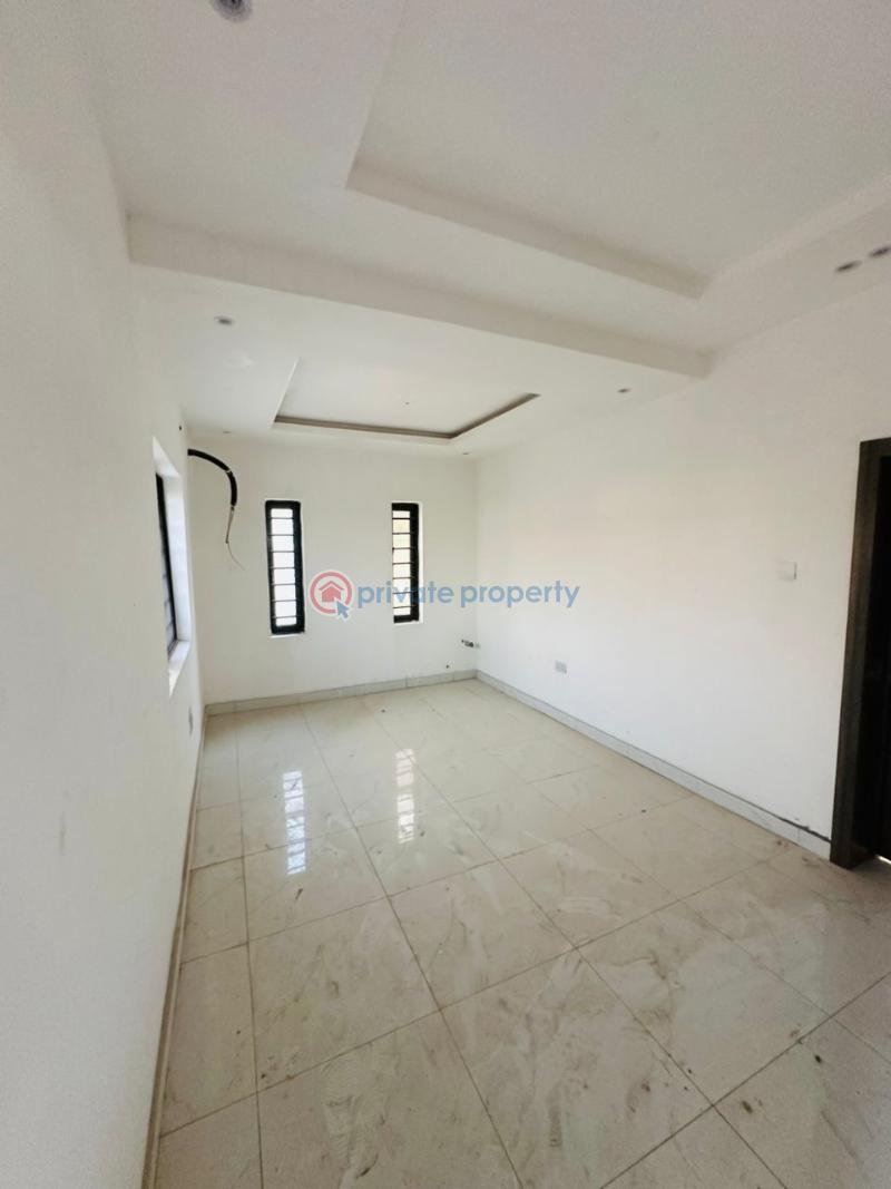 5 bedroom Detached Duplex For Sale Kolapo Ishola Gra, Akobo, Ibadan Akobo Ibadan Oyo - 0