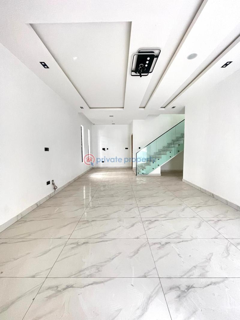 5 bedroom Detached Duplex For Sale Lekki Lagos - 1