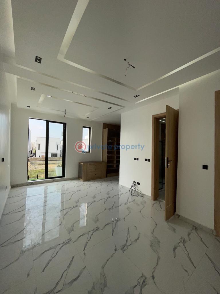 5 bedroom House For Sale Lekki Lagos - 8