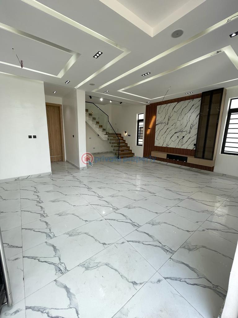 5 bedroom House For Sale Lekki Lagos - 3