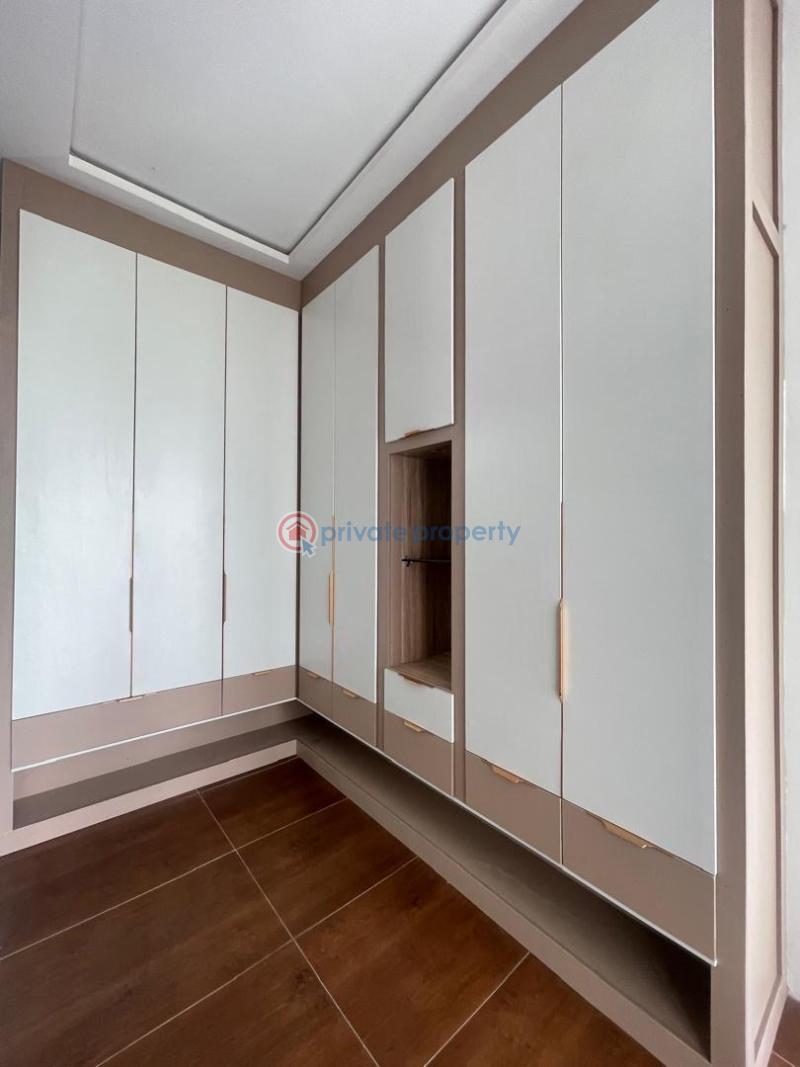5 bedroom Detached Duplex For Sale Osapa London Lekki Lagos - 25