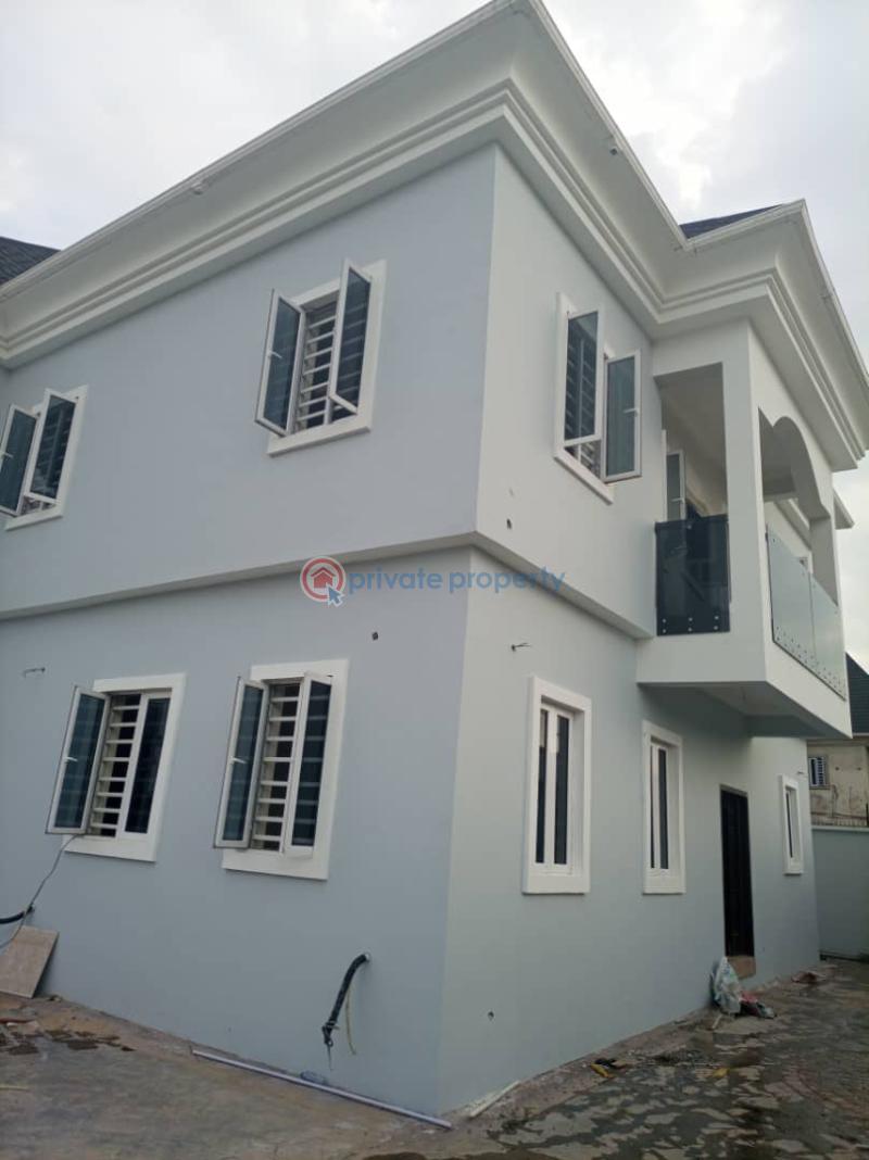 For sale House Gowon Estate Egbeda Agege Lagos (PID 6PACUC) Private