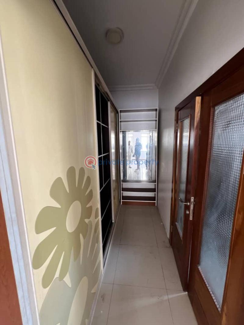 5 bedroom Detached Duplex For Sale Godson Olodiaya Close, Off Oniru Market, Lekki Phase 1 Lagos - 9