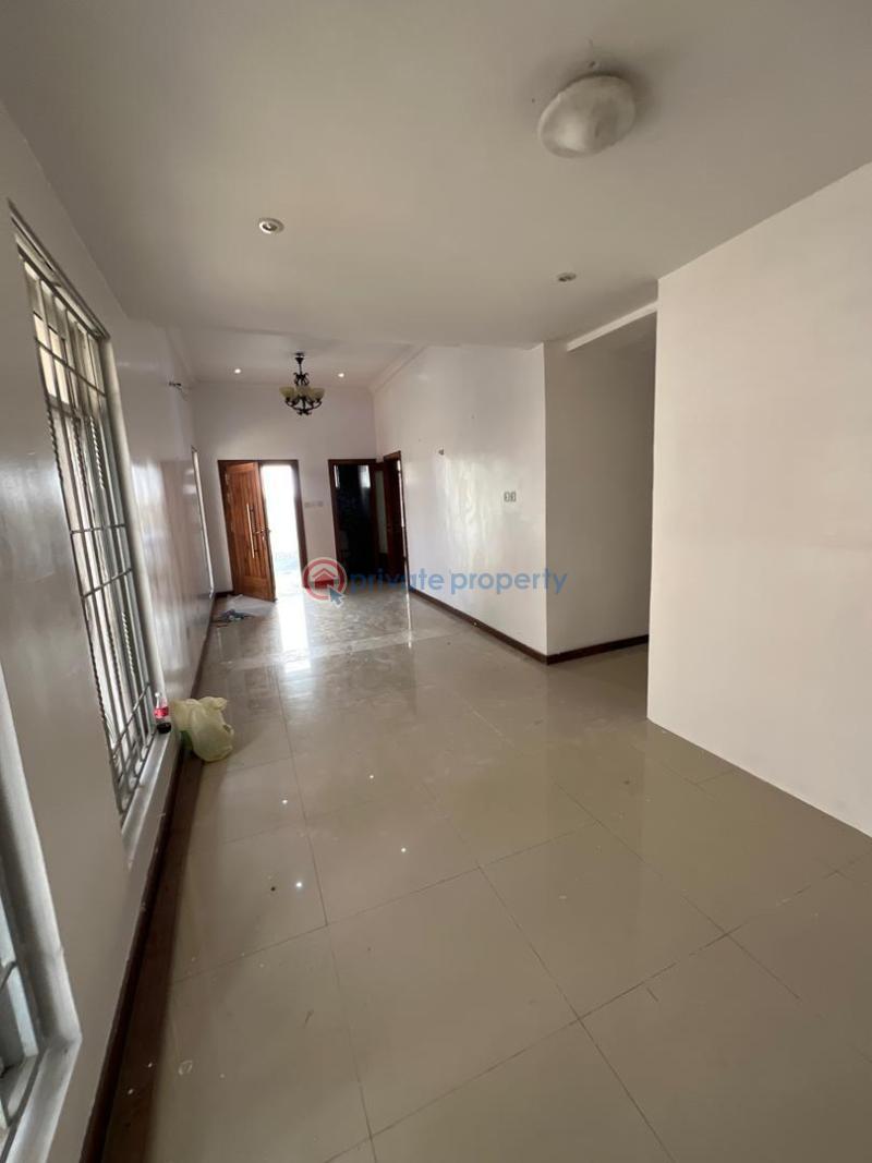 5 bedroom Detached Duplex For Sale Godson Olodiaya Close, Off Oniru Market, Lekki Phase 1 Lagos - 1