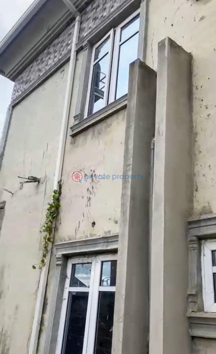 Detached Duplex For Sale Crystal View Estate,oluodo Ikorodu Lagos - 3