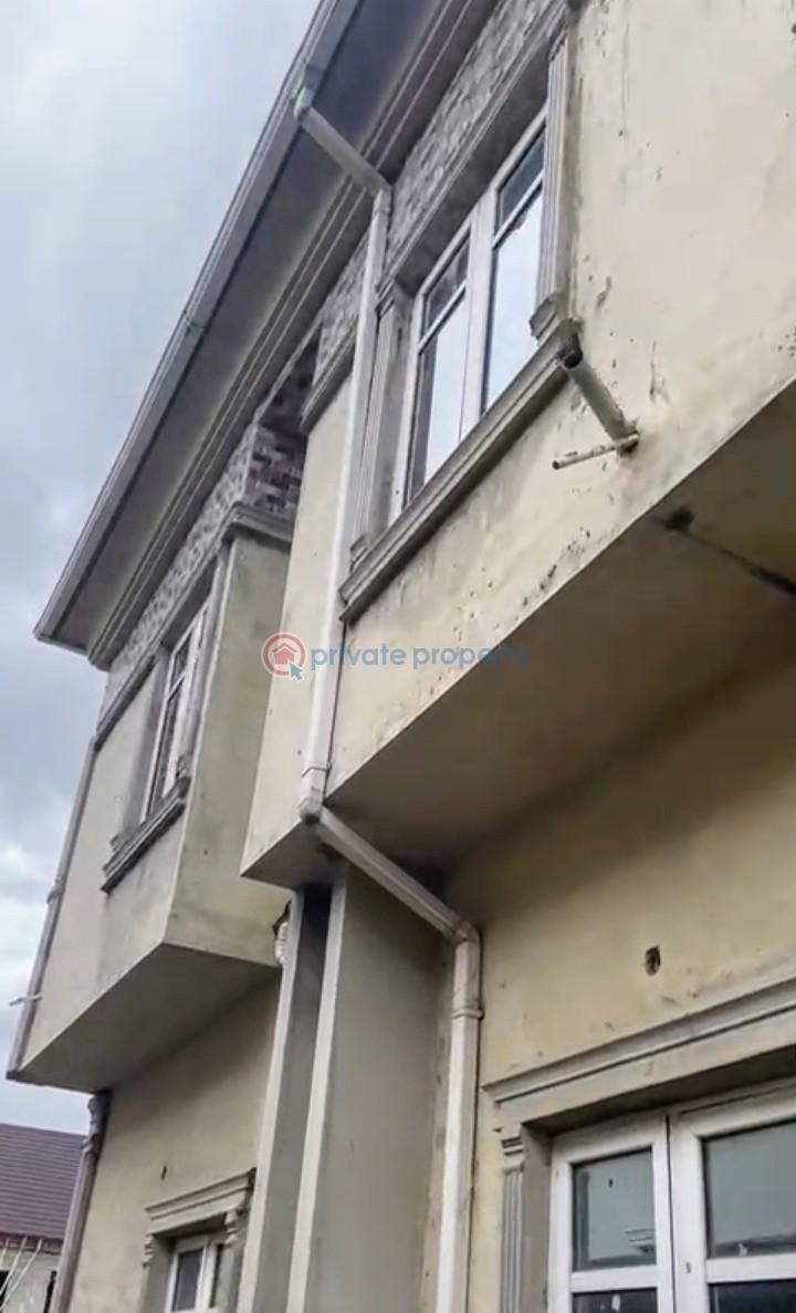 Detached Duplex For Sale Crystal View Estate,oluodo Ikorodu Lagos - 1