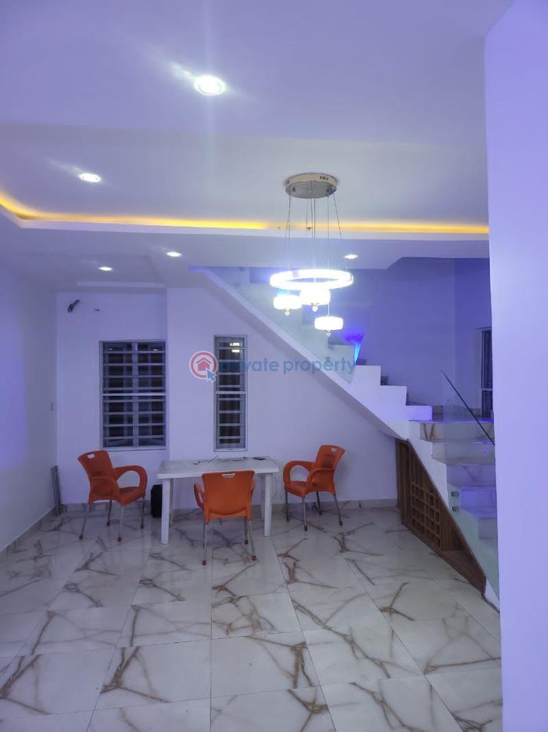5 bedroom House For Rent Ogba Lagos - 5