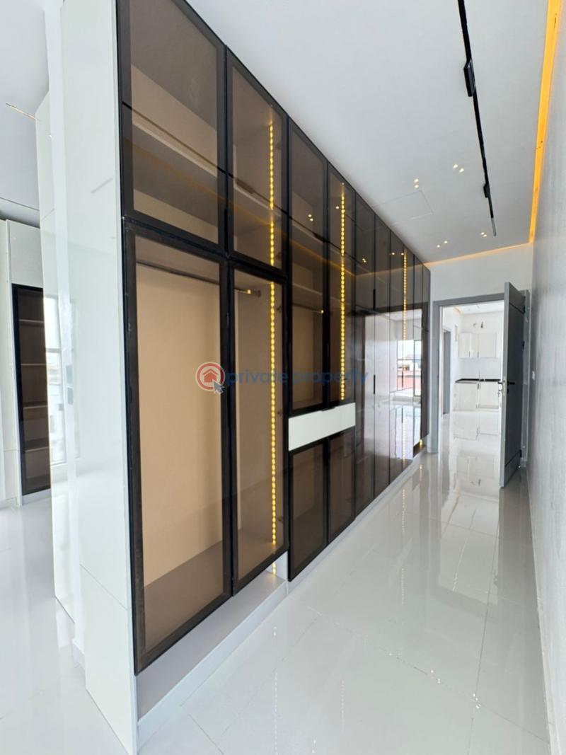 5 bedroom Detached Duplex For Sale Osapa London Lekki Lagos - 18