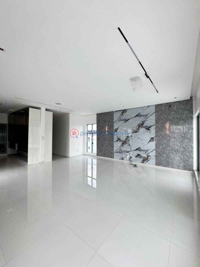 5 bedroom Detached Duplex For Sale Osapa London Lekki Lagos - 17