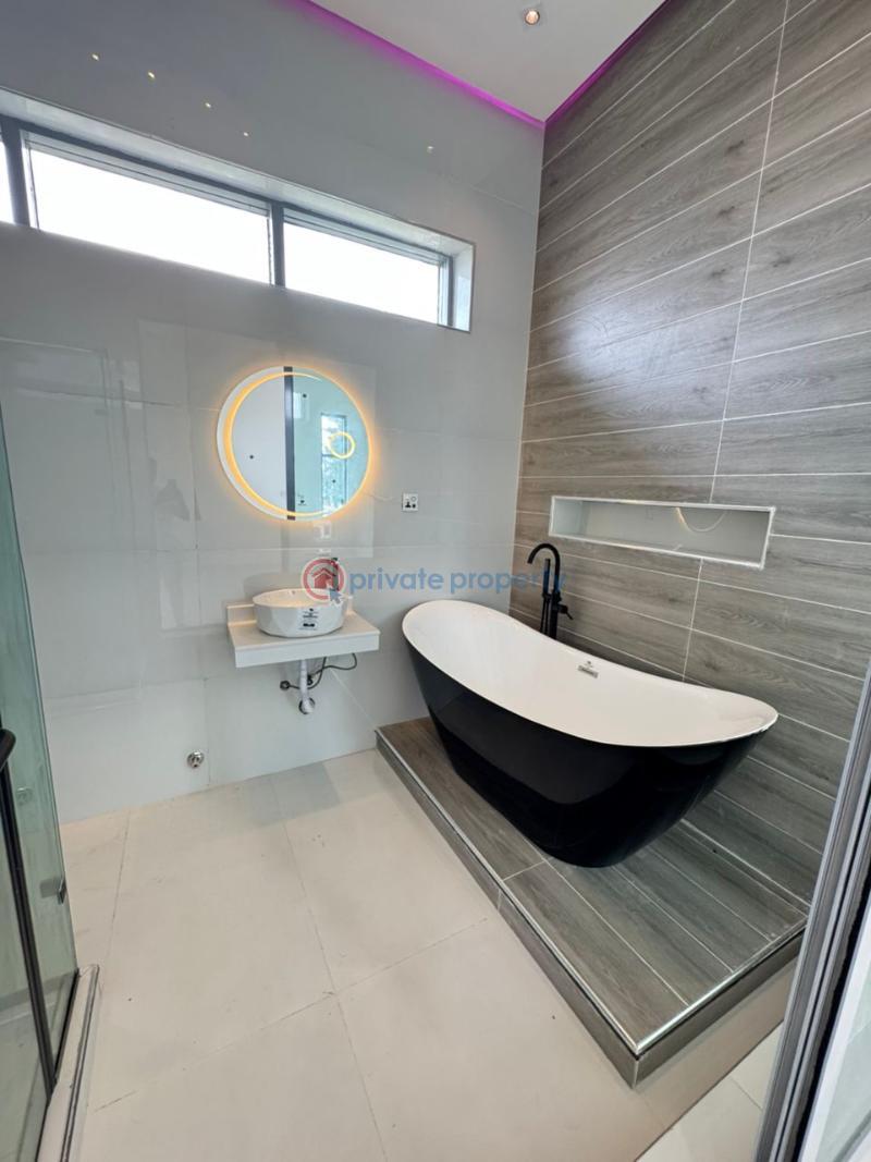 5 bedroom Detached Duplex For Sale Osapa London Lekki Lagos - 12