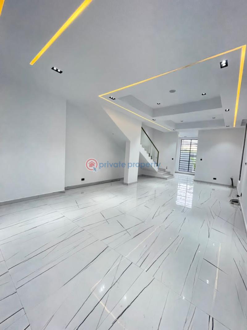 5 bedroom House For Sale Osapa London Lekki Lagos - 1