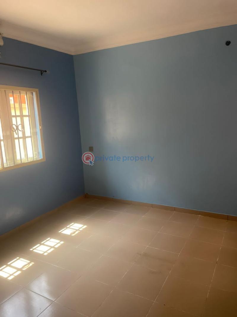 5 bedroom House For Rent Akala Estate Akobo Ibadan Oyo - 1