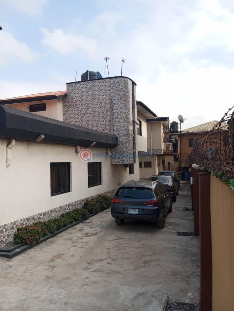 House For Sale Alimosho Lagos - 3