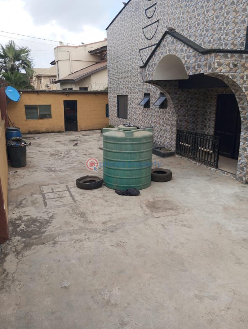 House For Sale Alimosho Lagos - 0