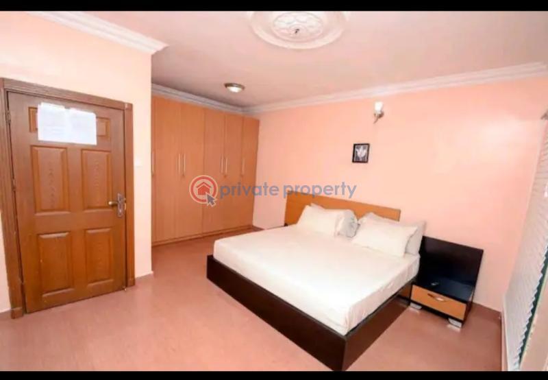 10 bedroom House Short let Off Ikeja Medical Center, Allen Avenue Ikeja Lagos - 2