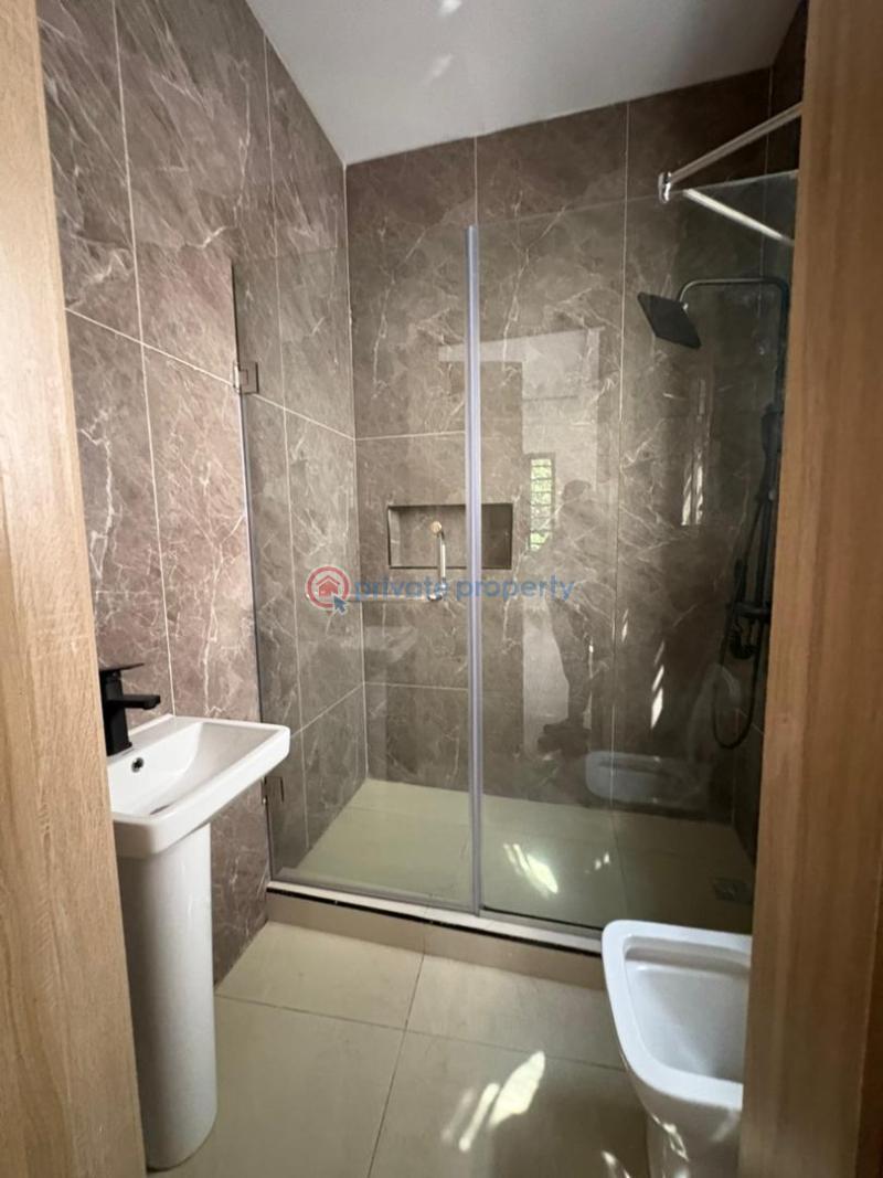 5 bedroom Detached Duplex For Sale Ologolo Lekki Lekki Phase 2 Lagos - 3