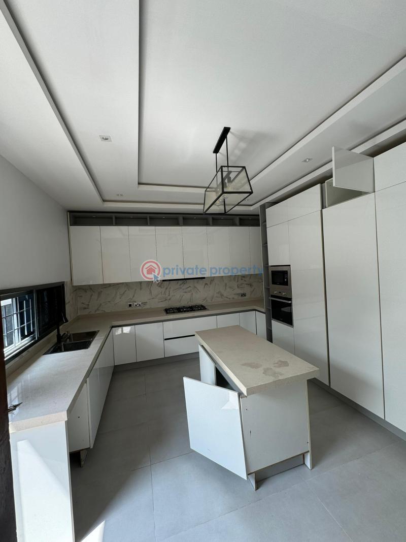 5 bedroom House For Rent Lekki Lagos - 0